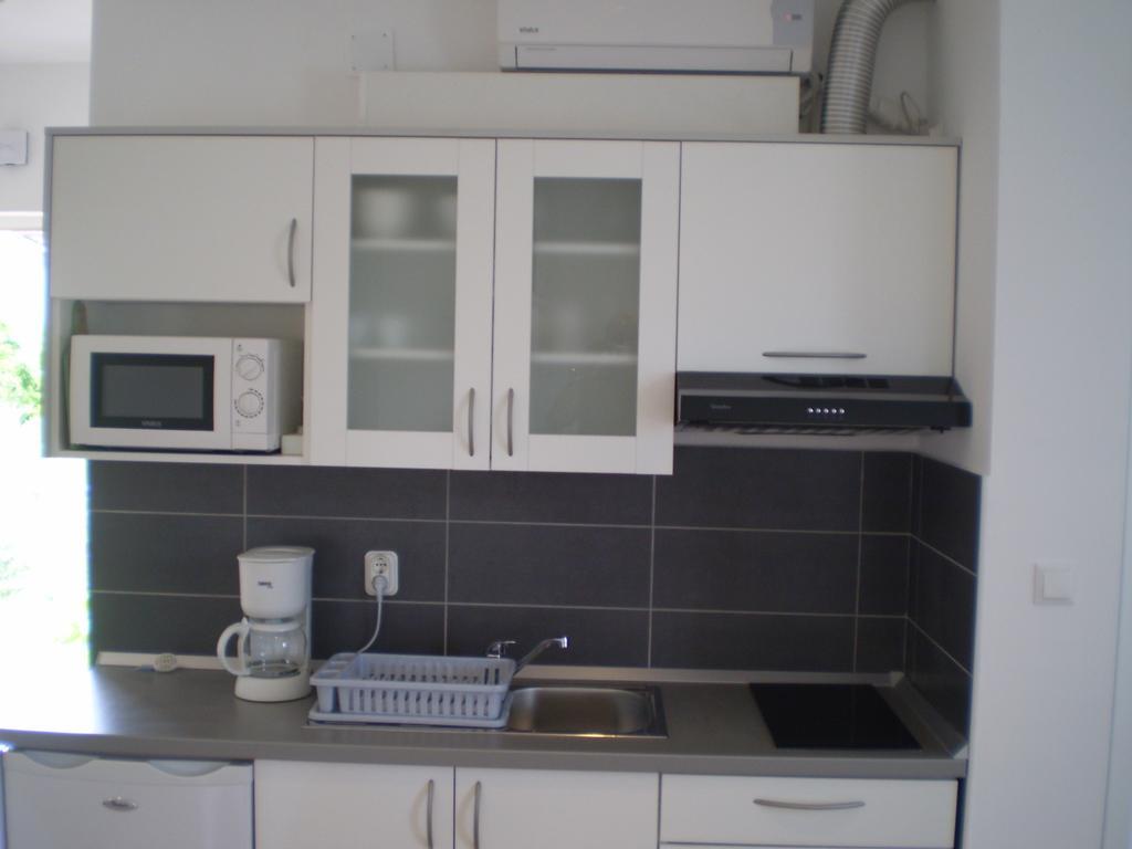 Apartments Tare, Free Parking Vodice Oda fotoğraf