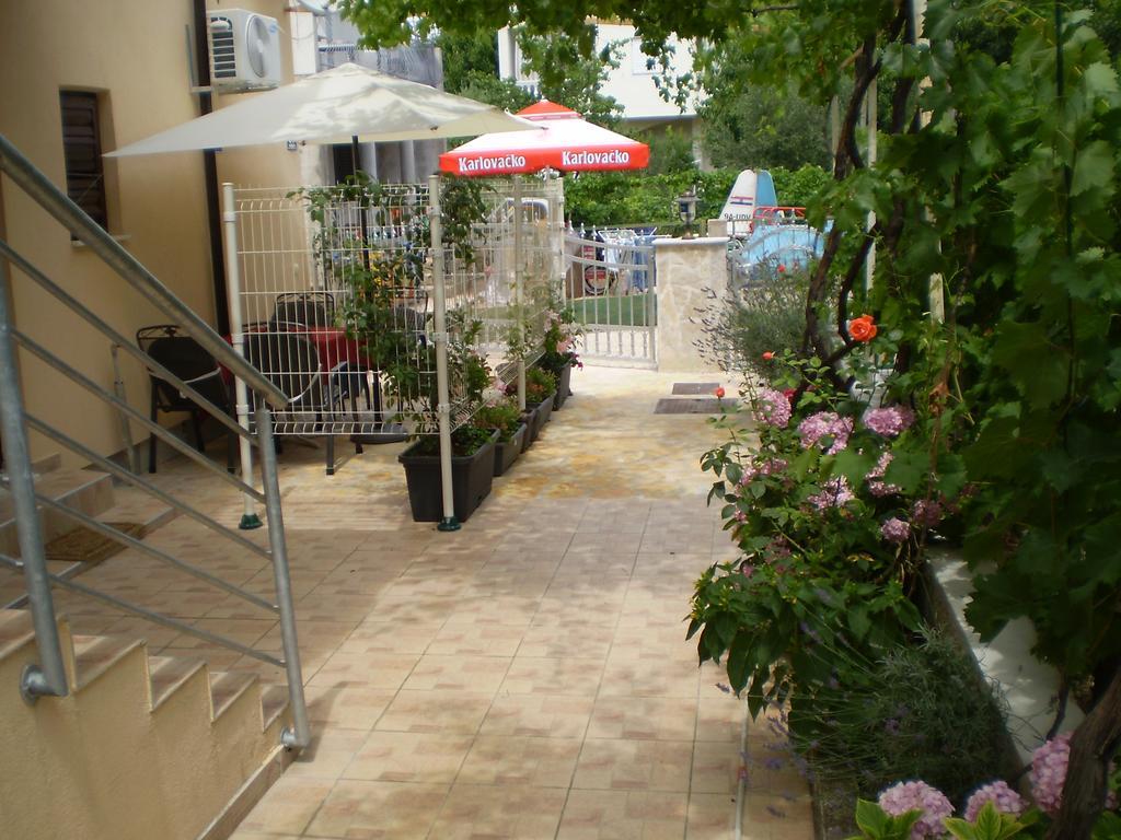 Apartments Tare, Free Parking Vodice Dış mekan fotoğraf